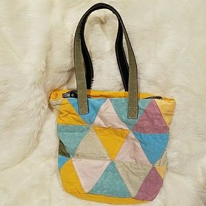 Kipling tote (No monkey)